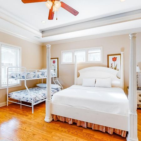 Serenity By The Sea - Main House Panama City Beach Room photo
