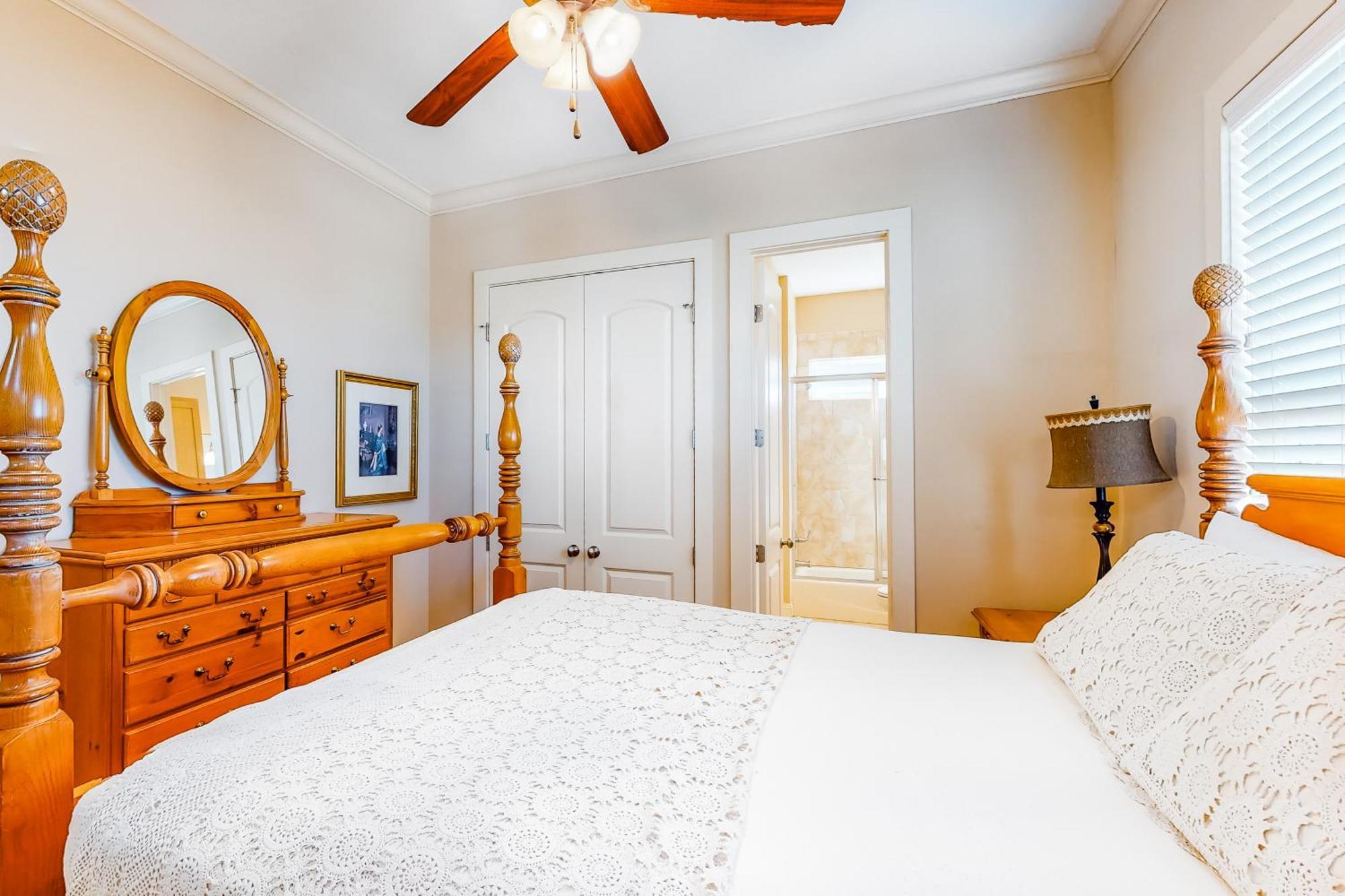 Serenity By The Sea - Main House Panama City Beach Room photo